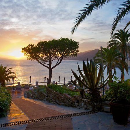 Hotel Cenobio Dei Dogi Камогли Екстериор снимка