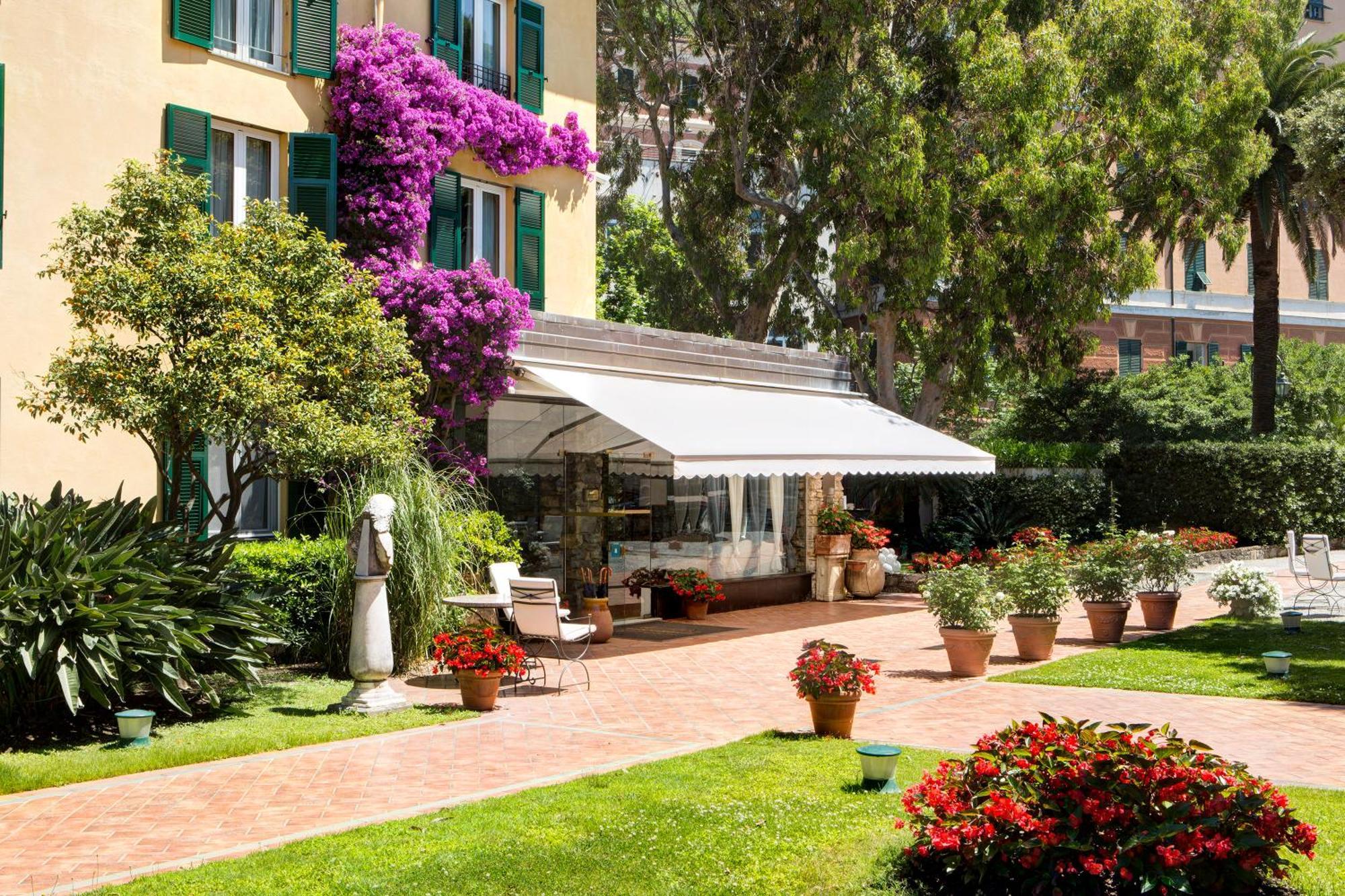Hotel Cenobio Dei Dogi Камогли Екстериор снимка