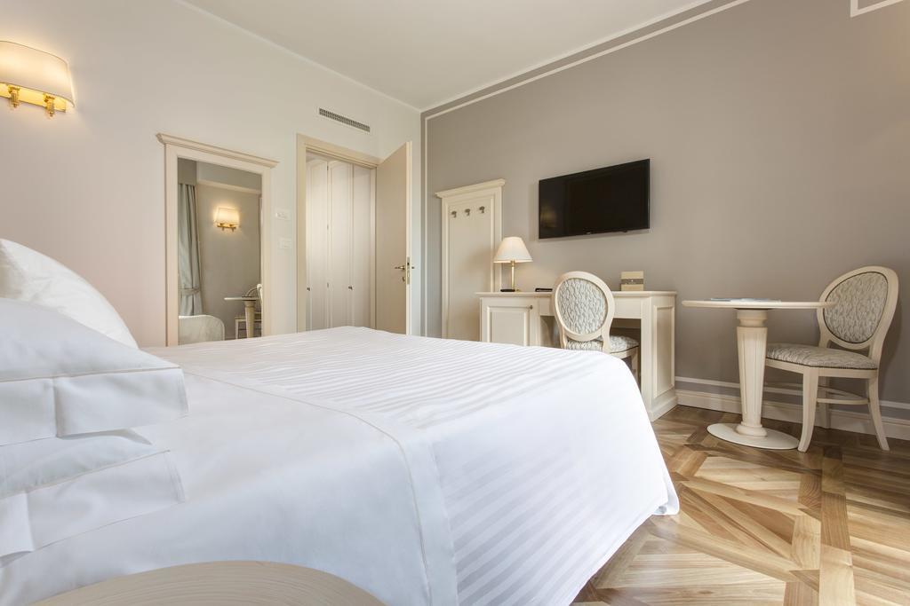 Hotel Cenobio Dei Dogi Камогли Екстериор снимка