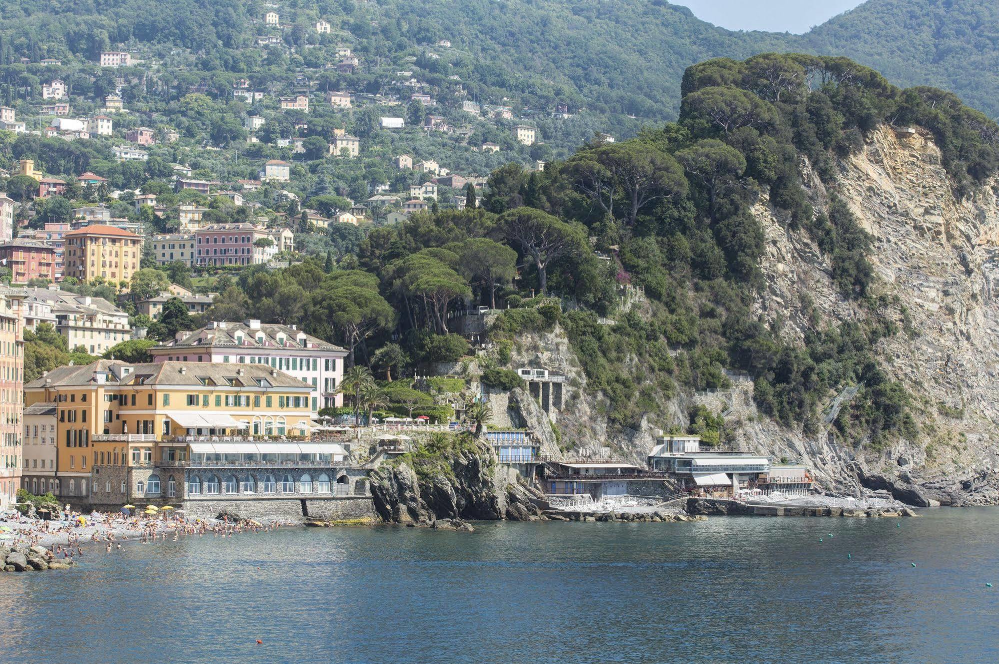 Hotel Cenobio Dei Dogi Камогли Екстериор снимка