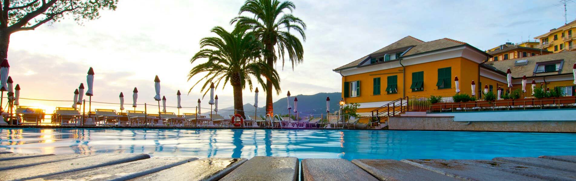 Hotel Cenobio Dei Dogi Камогли Екстериор снимка